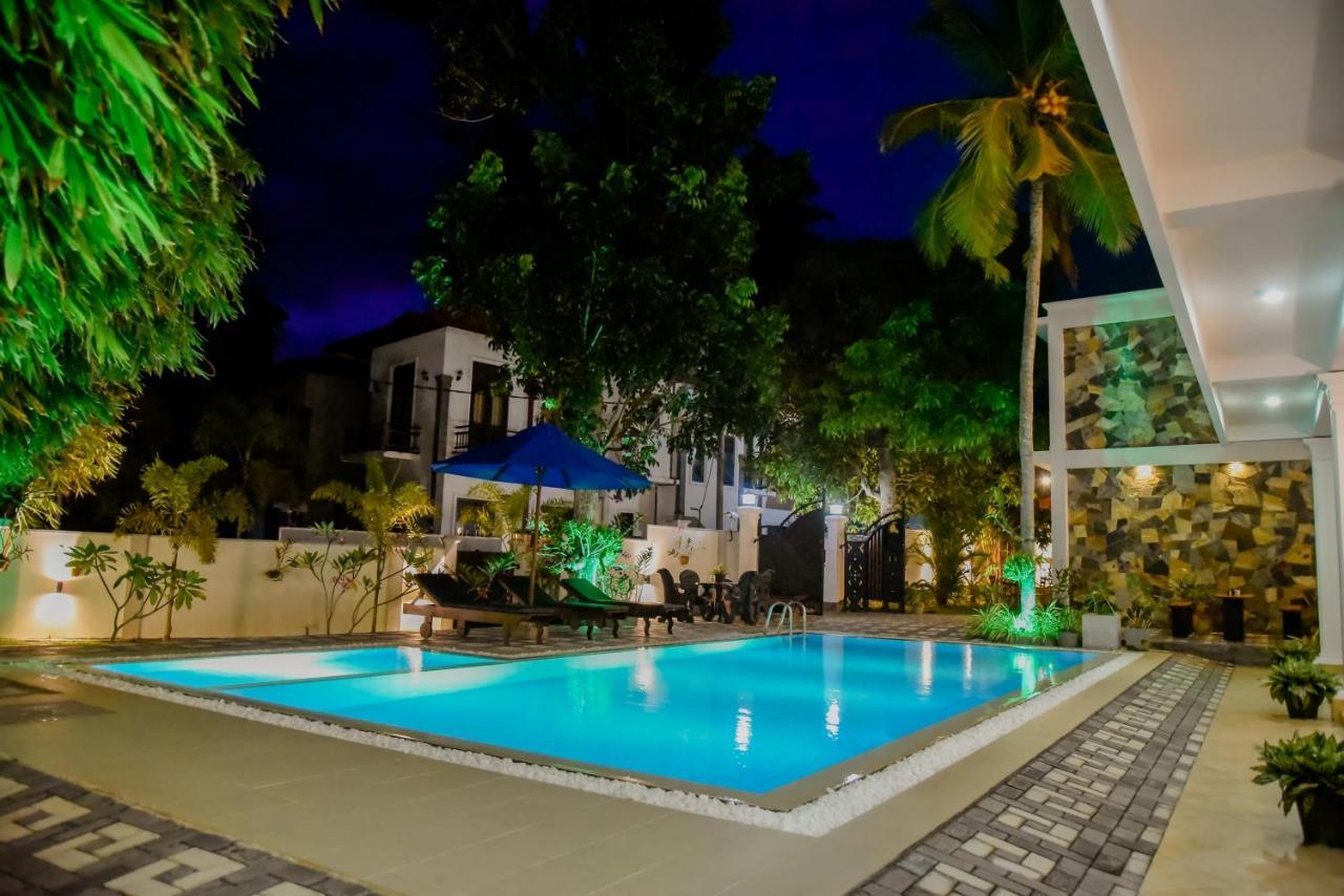 Villa De White Sambur Хикадува Екстериор снимка