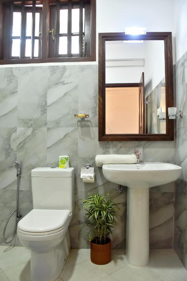 Villa De White Sambur Хикадува Екстериор снимка