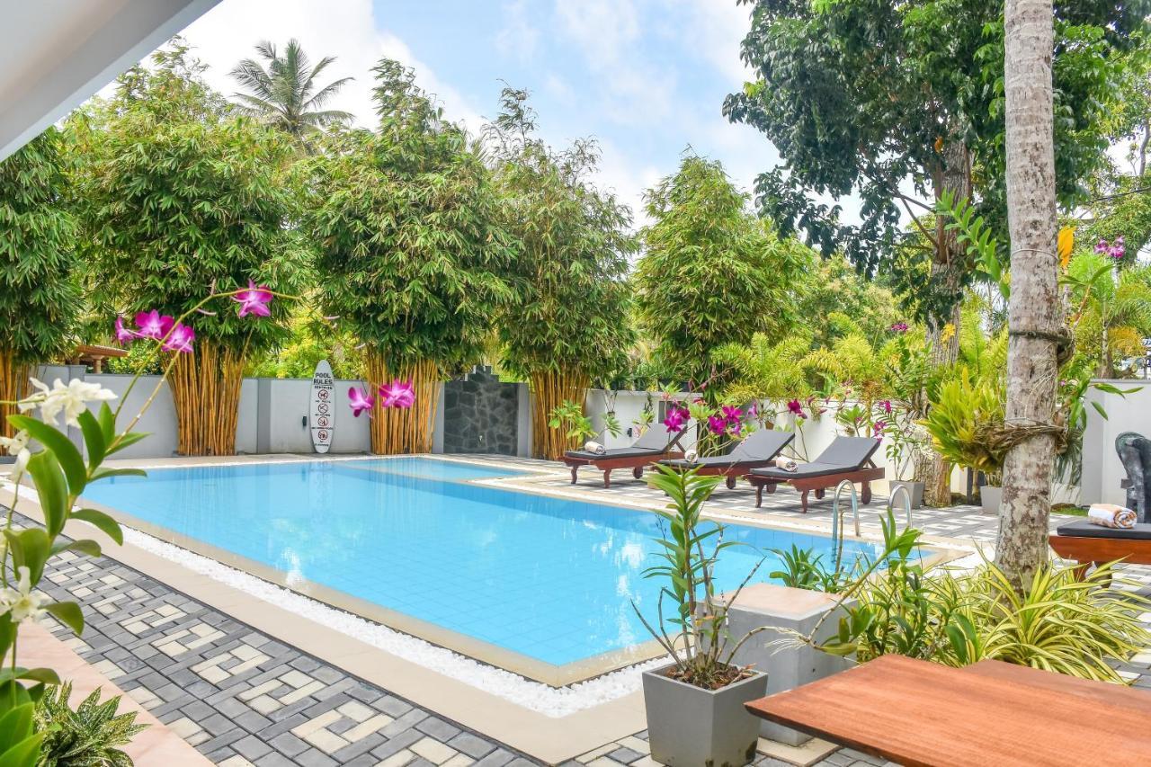 Villa De White Sambur Хикадува Екстериор снимка